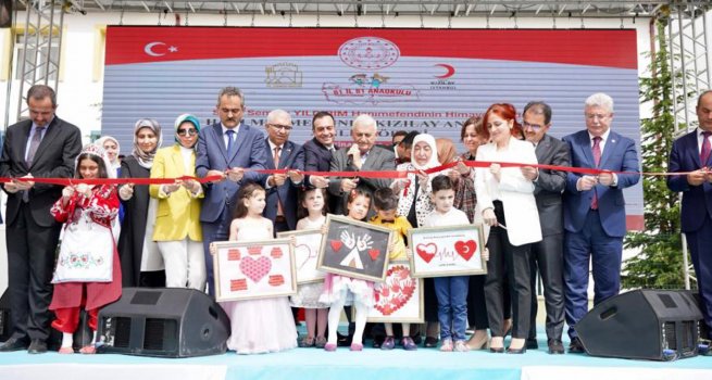 BAKAN ZER, ANKIRI'DA ANAOKULU AILI?INA KATILDI