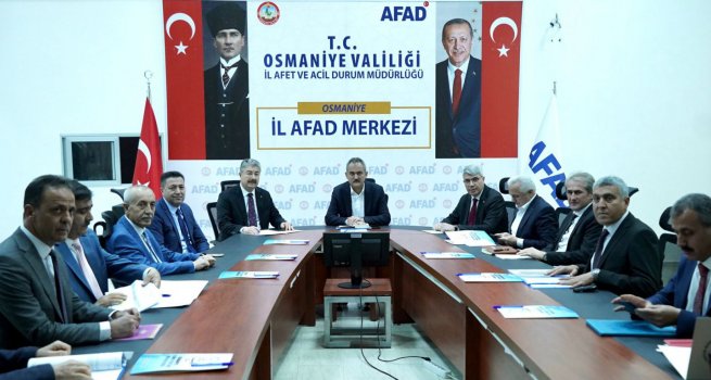 BAKAN ZER, OSMAN?YE'DE AFET KOORD?NASYON TOPLANTISINA KATILDI