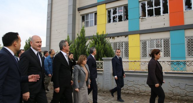 BAKAN ZER, ROKET SALDIRISINA MARUZ KALAN KARKAMI?'TA ?NCELEMELERDE BULUNDU