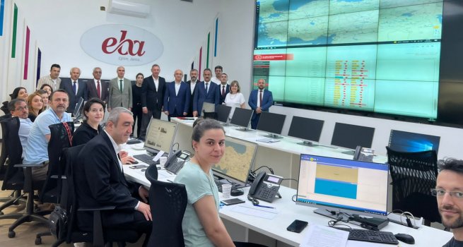 BAKAN ZER SINAV KOORD?NASYON MERKEZ?N? Z?YARET ETT?