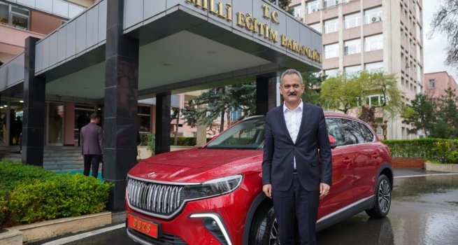 BAKAN ZER, TOGG D?REKS?YONUNDA