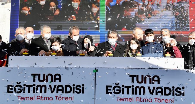 BAKAN ZER, TUNA E??T?M VAD?S? TEMEL ATMA TREN?NE KATILDI