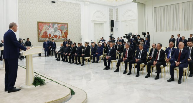 BAKAN ZER, TRK DEVLETLER? 9. Z?RVES? ??N ZBEK?STAN'DA