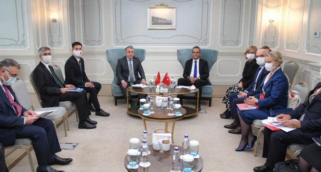 BAKAN ZER, TRK KONSEY? YE LKELER?N HEYETLER? ?LE GR?T