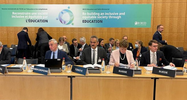 BAKAN ZER, TRK?YE'N?N E??T?MDEK? BYK DN?MN OECD LKELER?YLE PAYLA?TI