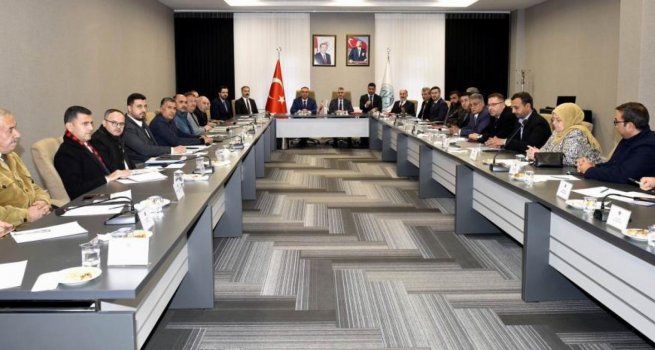 BAKAN YARDIMCISI YILMAZ, HATAY VE K?L?S'? Z?YARET ETT?