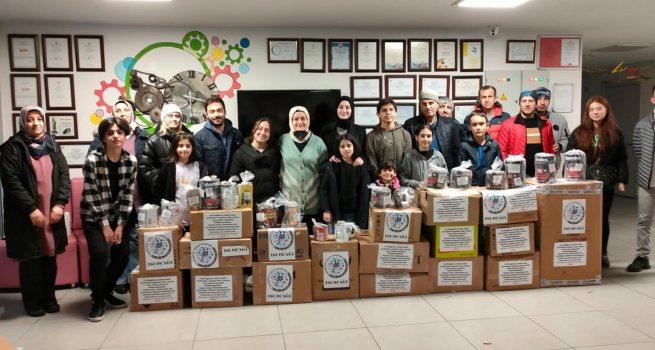 B?LSEM'DEN YREKLER? ISITAN RET?M