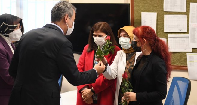 B?R AY ??NDE 3 M?LYONDAN FAZLA ?RENC?, VEL? VE ?RETMENE KADINA ??DDET? NLEMEYE YNEL?K FARKINDALIK E??T?MLER? VER?LD?