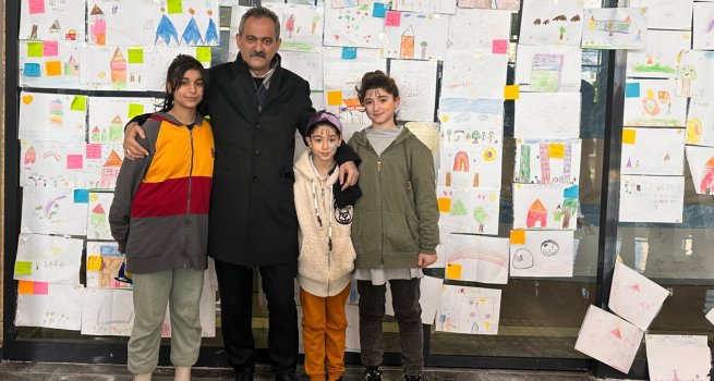 DEPREM BLGES?NDE 1 MART'TAN SONRA ?LE VE OKUL BAZLI KARARLAR ALINARAK E??T?M ?RET?M BA?LATILACAK