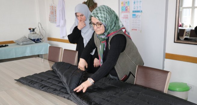 ERZ?NCAN'DA GNLLLER DEPREMZEDELER ??N 1000 UYKU TULUMU D?KT?