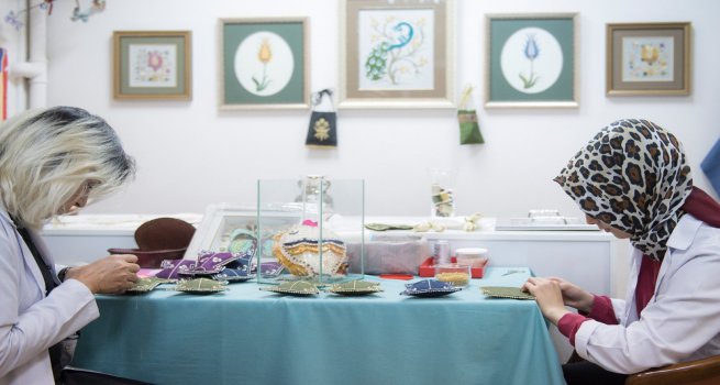 HALK E??T?M? KURSLARINDAN ?K? AYDA 1.3 M?LYON VATANDA? YARARLANDI