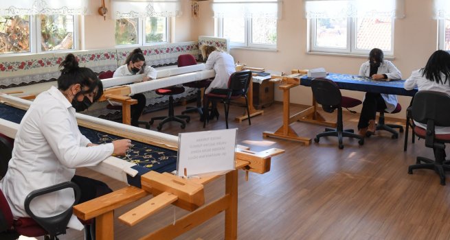 HALK E??T?M? KURSLARINDAN YARARLANAN VATANDA? SAYISI, 3 AYDA 2,6 M?LYONA ULA?TI