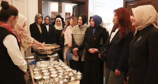 HELVA KLTR, "YRESEL HELVALAR" K?TABIYLA GELECE?E AKTARILACAK