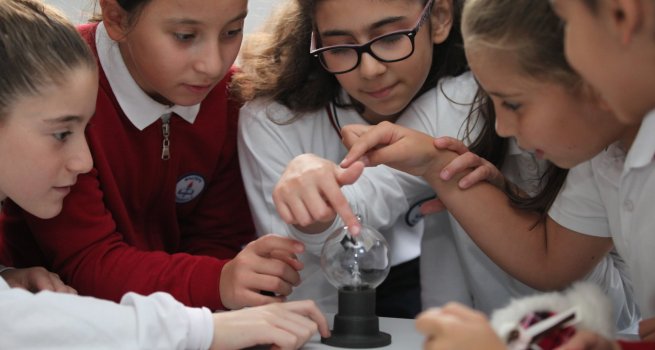 KIZ OCUKLARININ OKULLA?MA ORANLARI REKOR SEV?YEYE ULA?TI