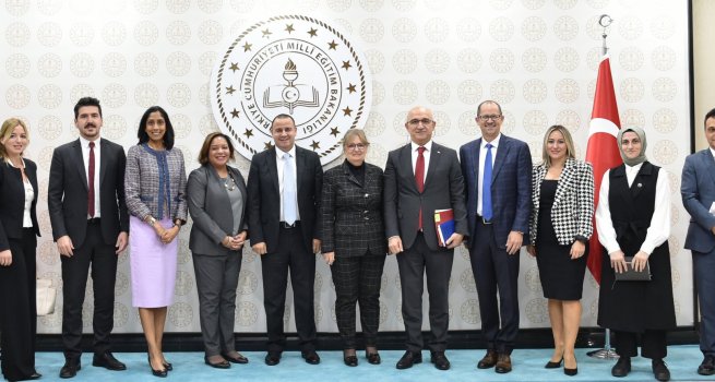 MEB BAKAN YARDIMCILARI, KRESEL EVR?M ?? ?RENME PLATFORMU COURSERA YETK?L?LER?YLE GR?T