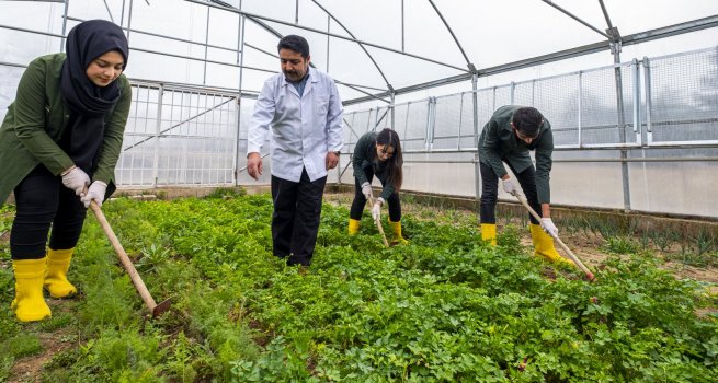 MESLEK? E??T?MDE SERACILIK ALANINDA SEKTRLE ?LK ?? B?RL??? BEYPAZARI'NDA GEREKLE?T?R?LD?