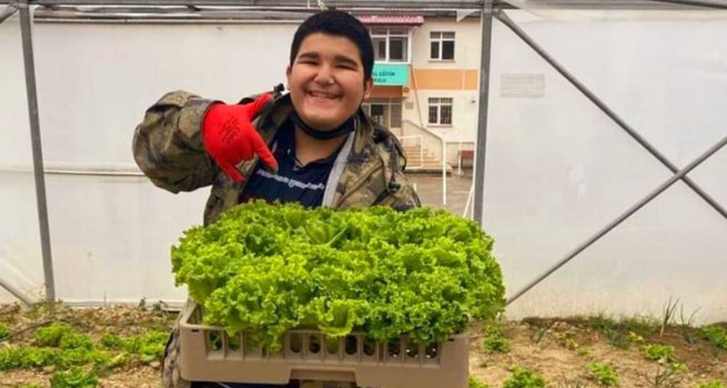 ZEL E??T?M MESLEK OKULLARINDAN RET?M ZENG?NL???