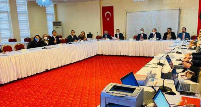 ZEL E??T?M?N GEL??T?R?LMES? ALI?TAYI YAPILDI