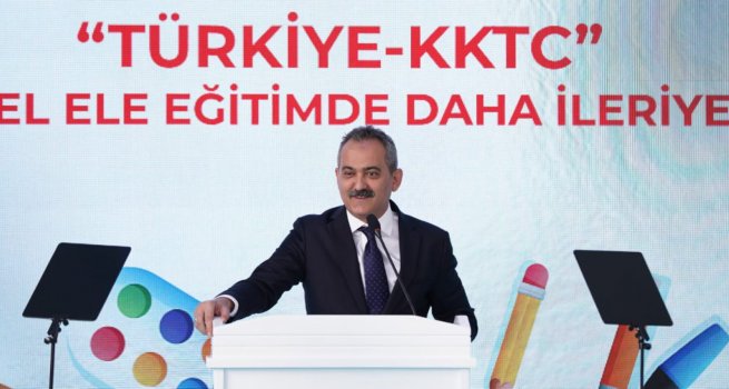 "TRK?YE-KKTC EL ELE, E??T?MDE DAHA ?LER?YE" PROJES? KAPSAMINDA E??T?M MATERYAL? TA?IYAN TIRLAR U?URLANDI