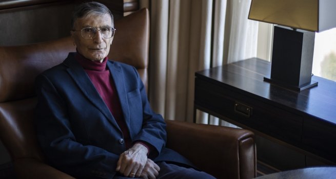 SANCAR: TRK?YE'N?N BANA GSTERD??? ?LG?, ON NOBEL'DEN DAHA NEML?