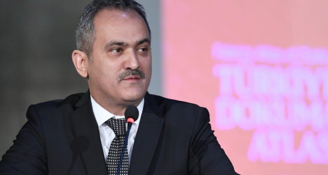 T�RK?YE DOKUMA ATLASI SERG?S?, ?STANBUL'DA Z?YARETE A�ILDI