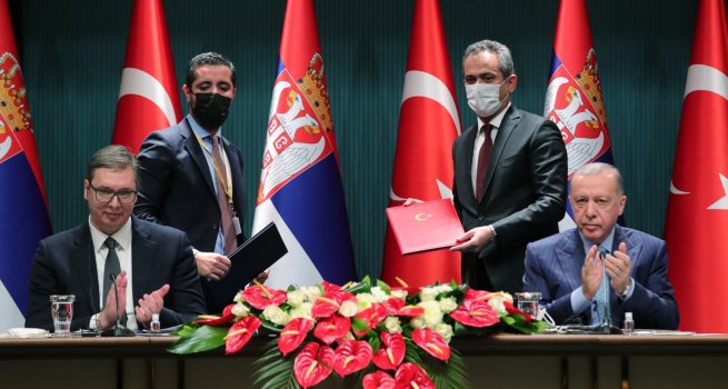 T�RK?YE ?LE SIRB?STAN ARASINDA E??T?M ?? B?RL??? ANLA?MASI ?MZALANDI