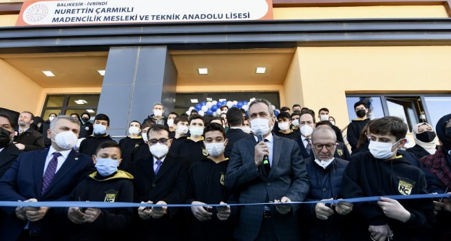 TRK?YE'N?N ?LK MADENC?L?K MESLEK L?SES? BAKAN ZER VE BAKAN DNMEZ'?N KATILIMIYLA AILDI