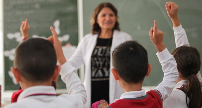 YAZ OKULLARI ?LE YAZ D�NEM? DYK KURSLARI BA?VURULARI BA?LIYOR