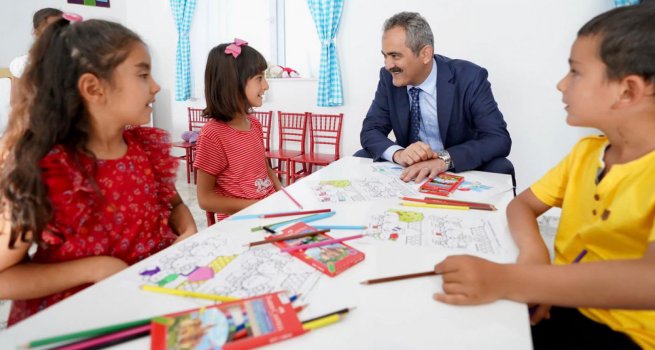 YEN? E??T?M ?RET?M YILI HAZIRLIKLARINDA SONA GEL?ND?