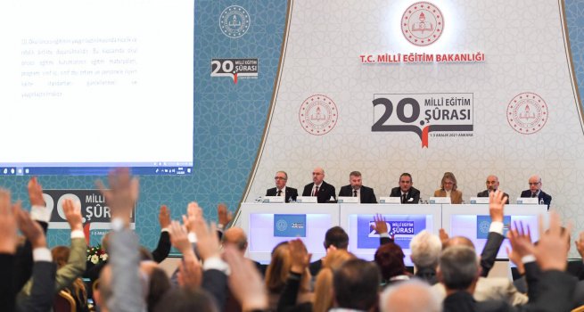 Y�Z Y�ZE E??T?ME D�N�?TE 180 G�N DE ?URA KARARLARININ HAYATA GE�???